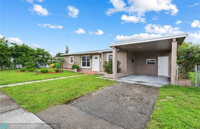 4672 SW 35th St - 4672 Southwest 35th Street, West Park, FL 33023