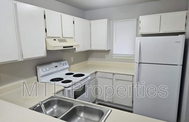 1684 Eagles Place - 1