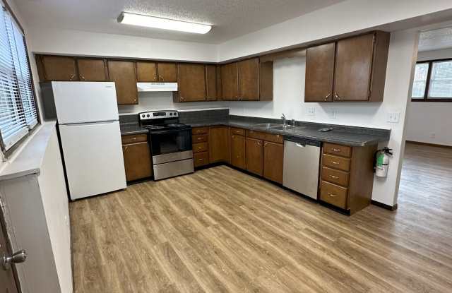 2519 West 4th Street