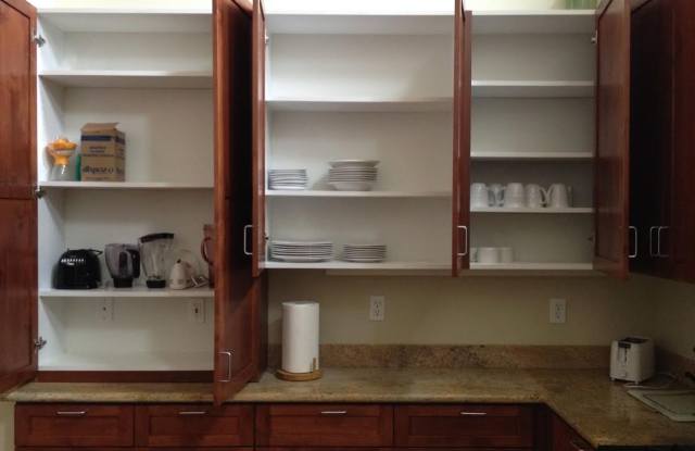 Avila Beach Condo-Fully Furnished available June 1