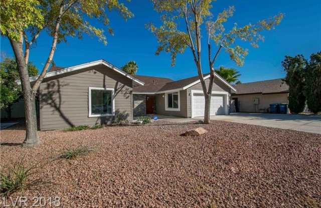 Upgraded Ranch-Style Home with Pool!