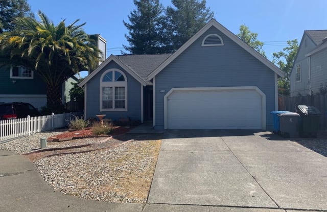 2136 Pebblewood Ct - 2136 Pebblewood Court, Santa Rosa, CA 95403