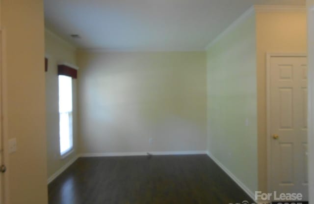 6217 Chavel Lane