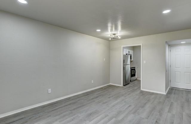515 24th Avenue Northwest Unit D11