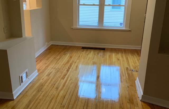 Photo of Beautiful 3 bedroom house!!