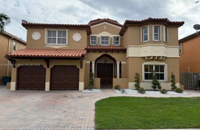 Photo of 15530 SW 26th Ter