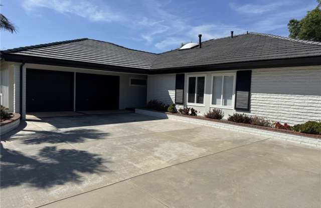 17661 Orange Tree Lane