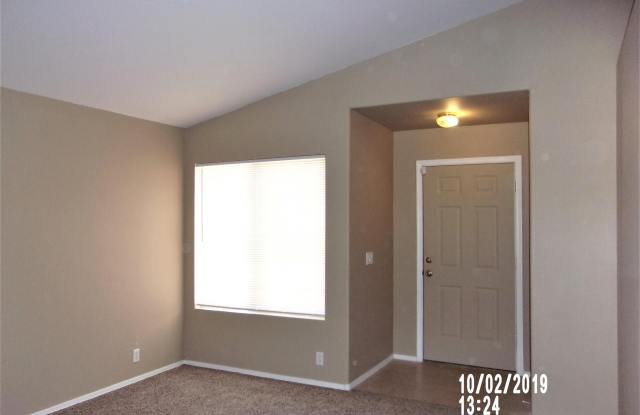 16549 N 157TH Avenue