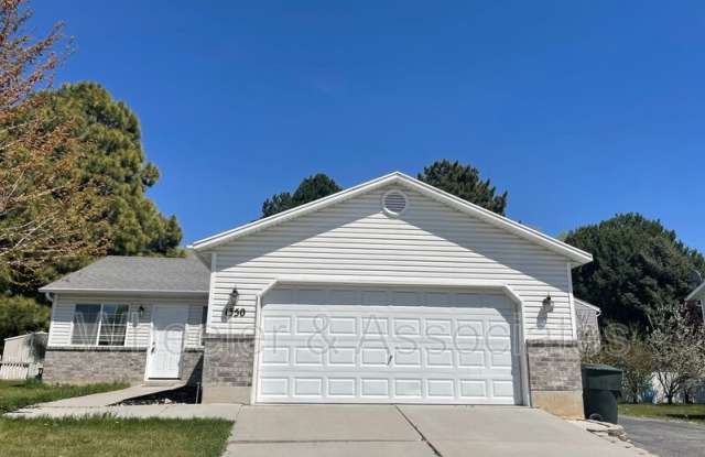 1350 N 925 W