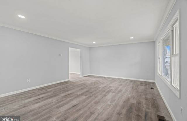 Photo of 48 MARBORO Lane