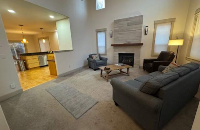 Partially furnished sort term West Side Location