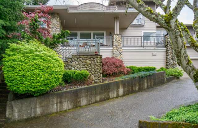 Photo of 1544 Northwest 41st Circle