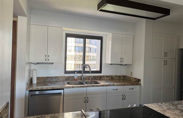 581 Kamoku Street unit: 802