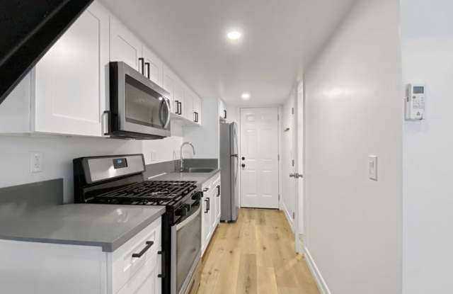 3009 Vancouver Avenue