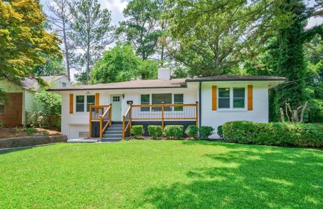 Photo of 254 Richardson Road NW