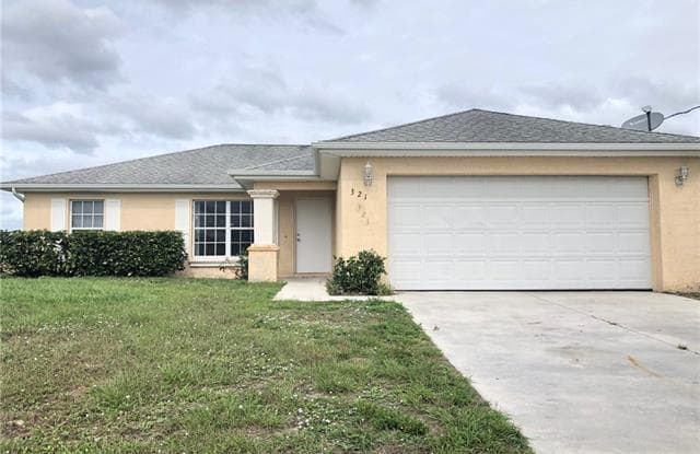 321 Piedmont ST - 321 Piedmont St, Lehigh Acres, FL 33936