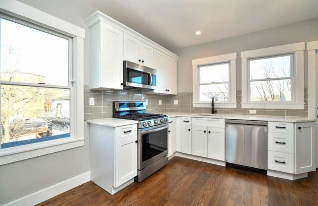8 Chestnut Ave