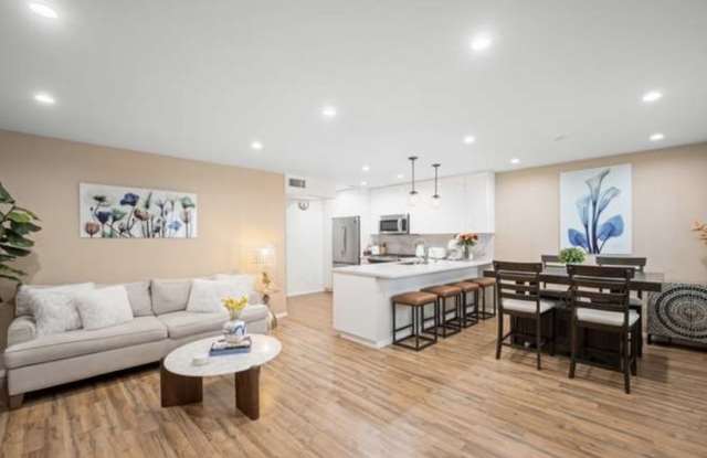 620 E Harvard Rd Apt C