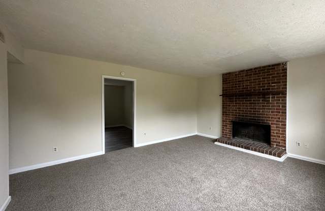 Pet friend home for rent near Rural Kin  Dover Crossing!