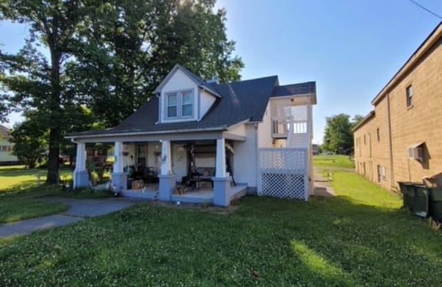 1411 E. Harper Ave - 1411 East Harper Avenue, Maryville, TN 37804