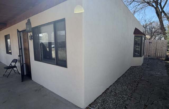 414 Cam De La Placita