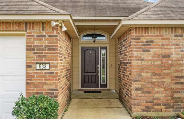 533 Linnhurst Drive