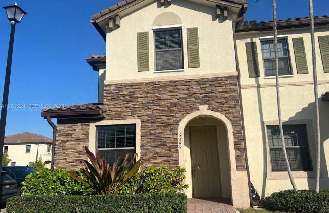 Photo of 9399 W 33rd Ln