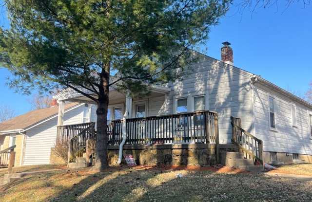 3 bedroom, 1 bath Home - Available: August 2027!