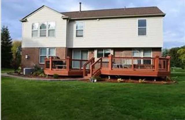 3165 Empire State Drive