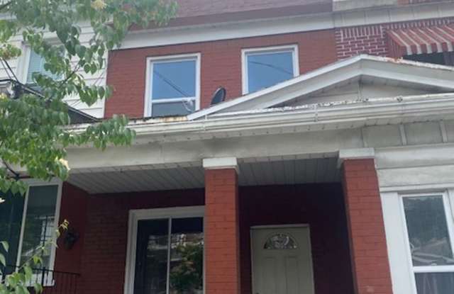 648 Hayes Street