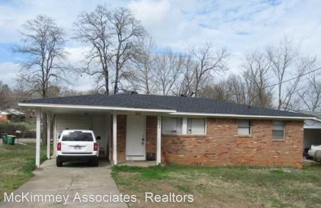 8224 W 37th - 8224 West 37th Street, Little Rock, AR 72204