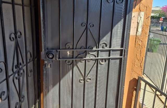 477 West 45th Street