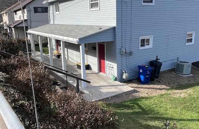 1127 Springdale Drive