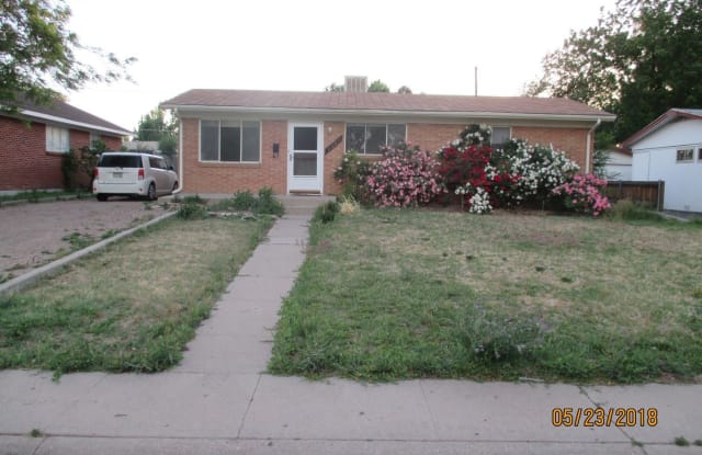 1907 SHERWOOD LN. - 1907 Sherwood Lane, Pueblo, CO 81005