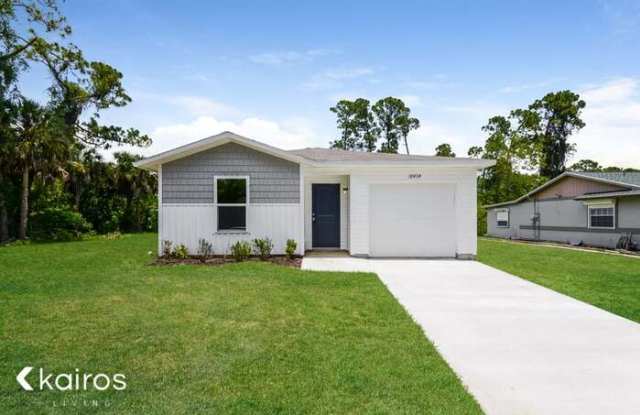 18434 Evenglow Avenue - 18434 Evenglow Avenue, Port Charlotte, FL 33948