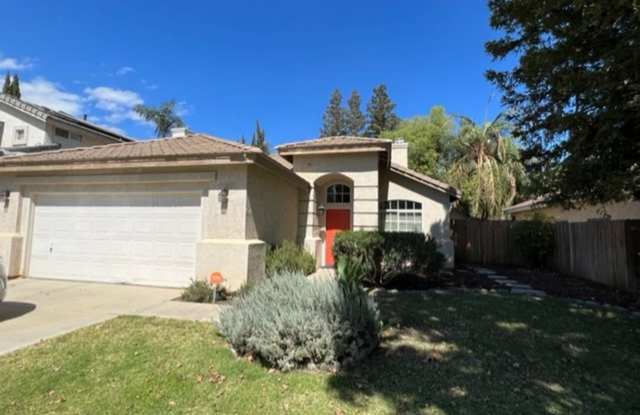 Beautiful 3 Bed/2 Bath Home in Silver Creek