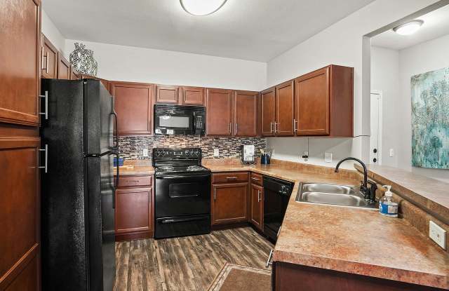 Advenir At Grand Parkway