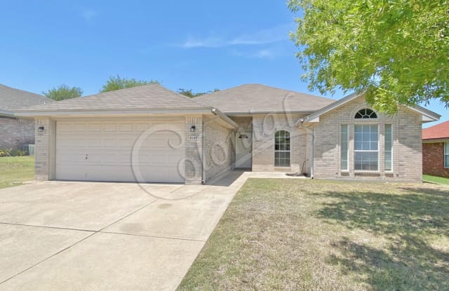 2107 Lava Ln - 2107 Lava Lane, Killeen, TX 76549