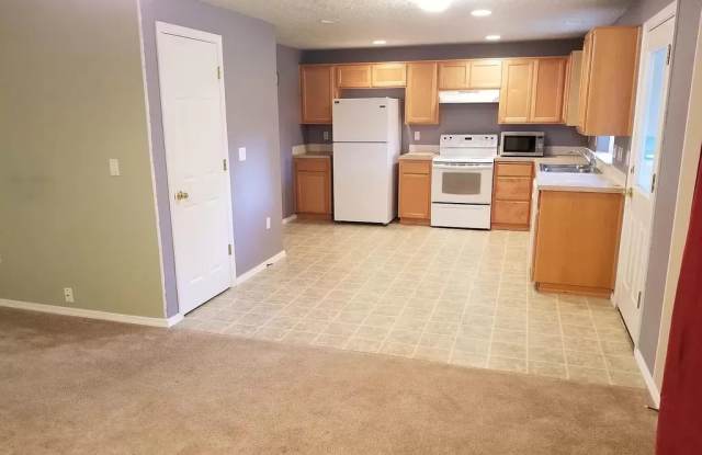 5386 Burbank Street North