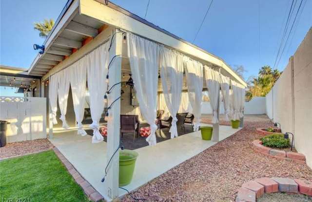 SUPER SWEET HOME WITH CASITA, NO HOA photos photos