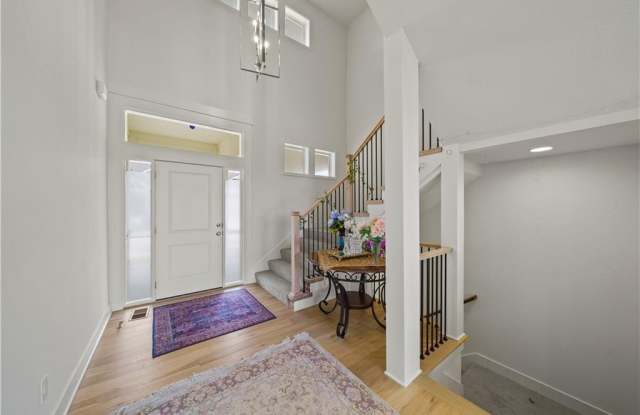 18228 Earnshaw Street