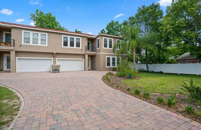 1636 RIDGEWOOD AVE