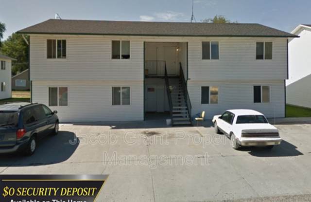 385 Golden St.