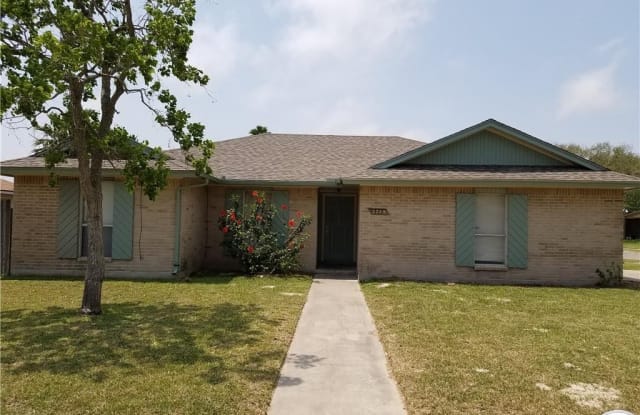 2729 Ransom Island Dr - 2729 Ransom Island Drive, Corpus Christi, TX 78418