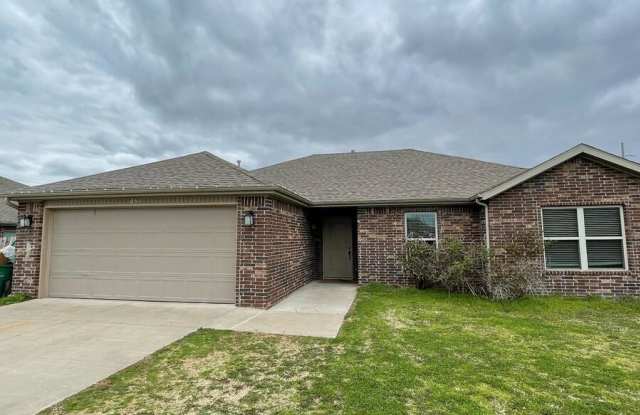 120 Willow Dr