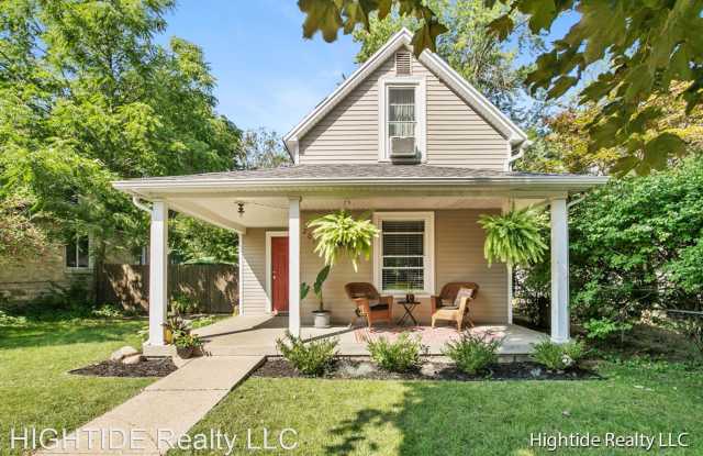 2017 Melita Ave NE - 2017 Melita Avenue Northeast, Grand Rapids, MI 49505