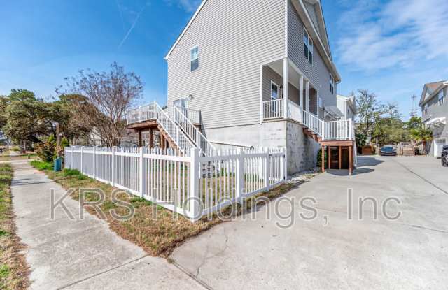 9553 14th Bay, Unit A