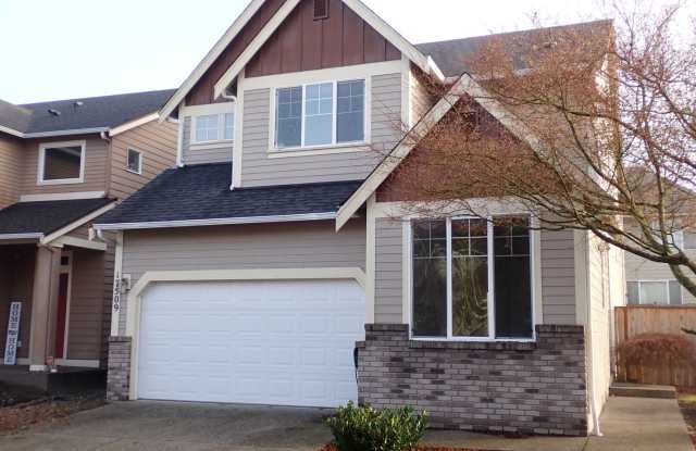 Photo of Beautiful 5 Bedroom Puyallup Home