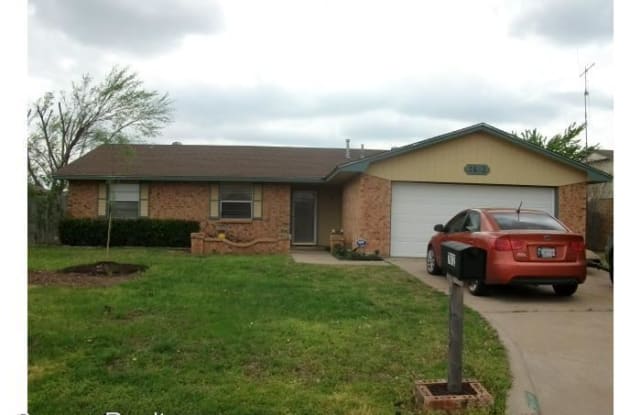 7612 SW Cherokee - 7612 Southwest Cherokee Avenue, Lawton, OK 73505