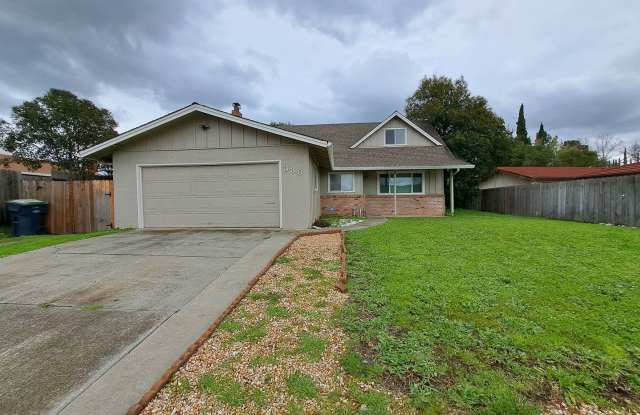 Unique, Spacious Home with Lots to Offer! - 338 Honeysuckle Drive, Fairfield, CA 94533